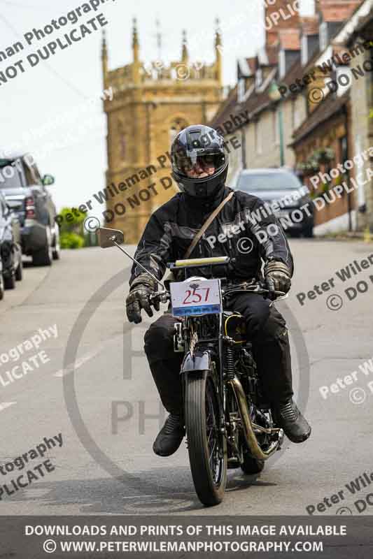 Vintage motorcycle club;eventdigitalimages;no limits trackdays;peter wileman photography;vintage motocycles;vmcc banbury run photographs